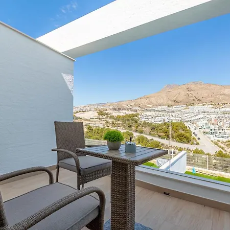 Panoramic Private Pool