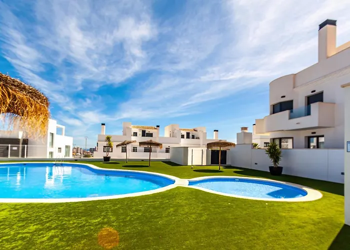 Panoramic Private Pool Hébergement de vacances *